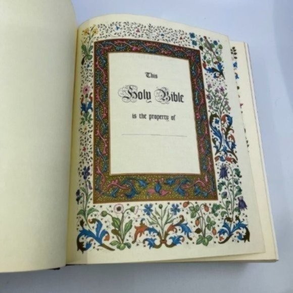 Vintage Michelangelo Edition King James Version Holy Bible 1965 Book - Picture 6 of 13